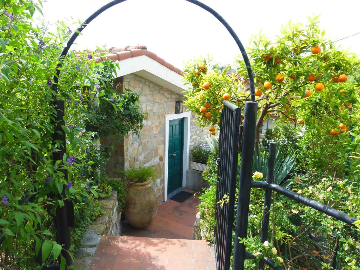 Un Posto Al Sole Villa Diano San Pietro Ngoại thất bức ảnh